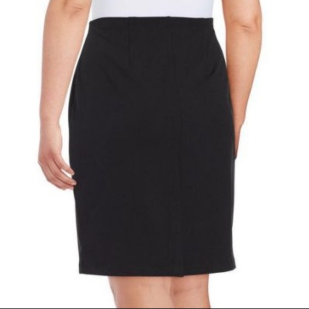 Vince Camuto Pull-on Pencil Skirt (NWT)